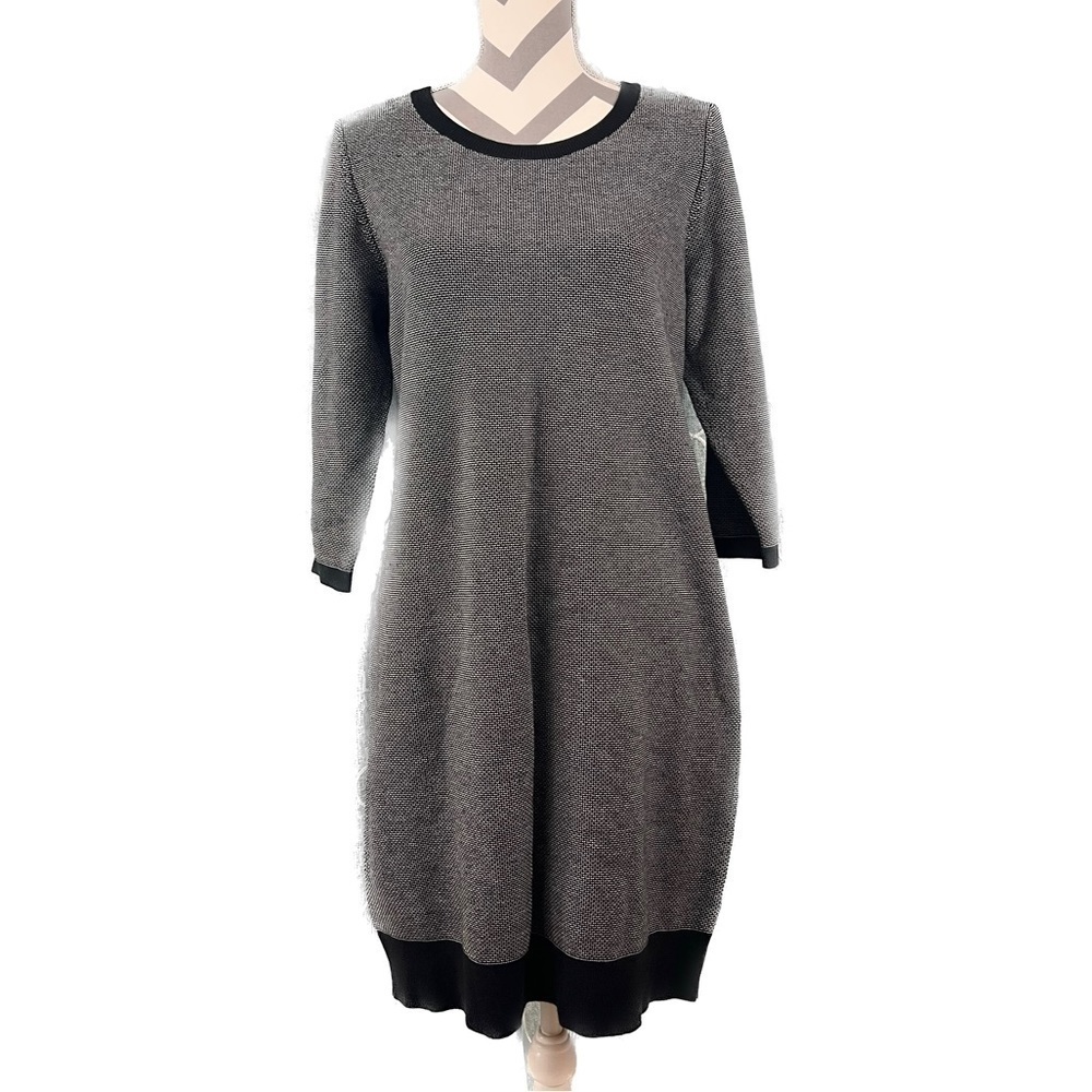 NWT - Ann Taylor Black & White Sweater Dress - Size L